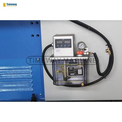 큰 스윙 평면 베드 라트 CNC 회전 토너와 맥스. 작업 조각의 길이 1500mm