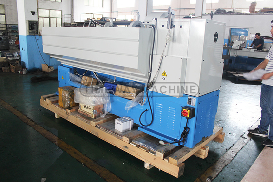 2720x1120x1700mm 유니버설 간격 베드 라트나 토노 CL-410 CL-460 5.5kW 스핀드 모터 파워