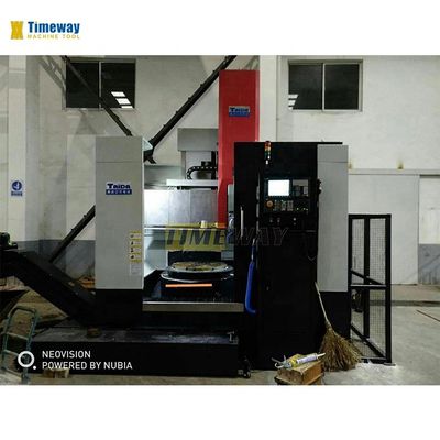 수직 기계 센터 CNC 수직 톱니 회전 센터 종류 침대의 너비 mm 200 mm