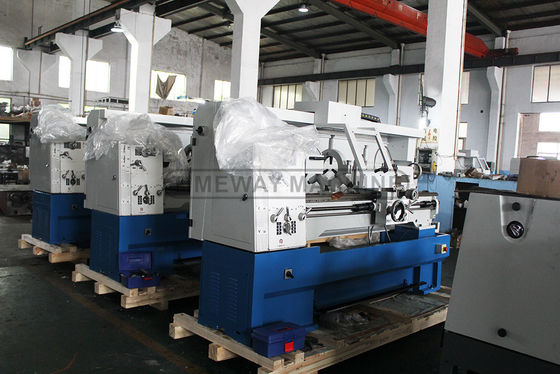 스핀들 포어 52mm 센터 라트 Max. 회전 길이 1500mm CM-400x1000 CM-400x1500