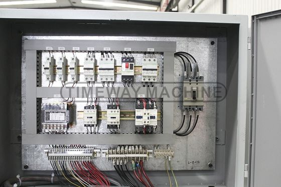3900 KG 무게 3725x1473x1622 mm 열기동 기계 톱니 금속 턴링 기계 가닥 절단