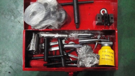 중량 Universal Mechanical Precision Lathe Max. 작업 조각의 길이가 1000mm