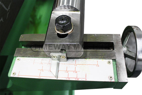 20-480 rpm 스핀드 속도 고 정밀 오일 나라 라트 Q-225 파이프 스레딩 금속을 위한 턴링 라트