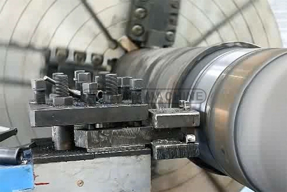 금속 CNC 톱니말기 AK-2000H 고 정밀 및 중량 작업 턱의 최대 토크 80KN.m