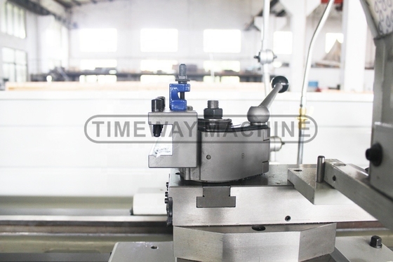 고 정밀 2000mm 보편적 간격 침대 라트 CL-460 5.5kW 스핀드 모터 힘