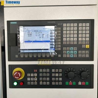 500kg 로딩 용량 VMC745 CNC 프레싱 머신 금속의 수직 가공 센터