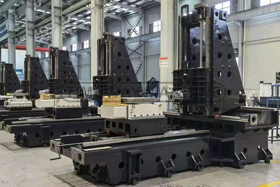 24 도구 매거진 용량 고 정밀 4 축 CNC 수평 가공 센터