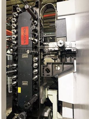 24 도구 매거진 용량 고 정밀 4 축 CNC 수평 가공 센터