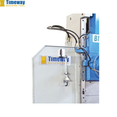 무게 7300kg BM715 보편적인 금속 가공을 위한 수직 프레싱 머신