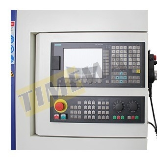 24 도구 매거진 용량 VMC400 2.2Kw 고 정밀성 수직 가공 센터
