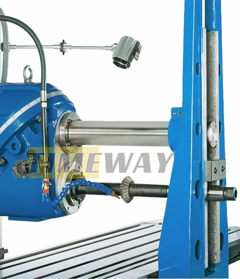 금속용 BM715 수직 프레싱 머신 1500x650mm 테이블 여행 및 7300KG 무게