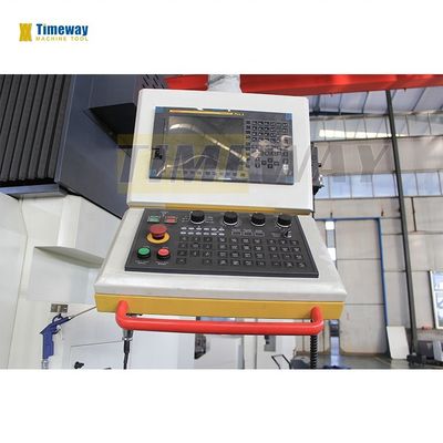 산업 자동 캔트리 가공 센터 도구 매거진 용량 24 2022 핫