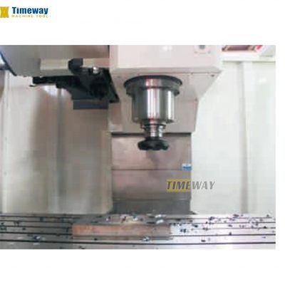 고 정밀 수직 가공 센터 단일 스핀들 900x1800 mm 테이블 크기