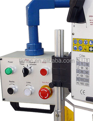 블루와 화이트 다기능 뚫기 프레싱 머신