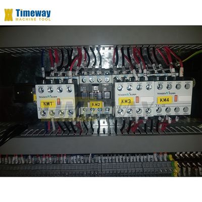 고 정밀성 유니버설 실린더 밀링 머신