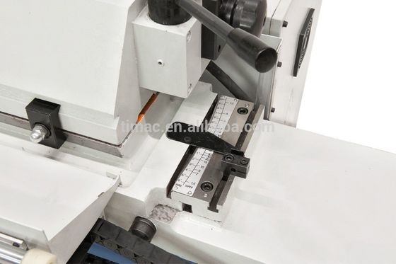 5.625kW 전력 UG-200H 기계 도구의 정밀 썰기를 위한 원통 썰기