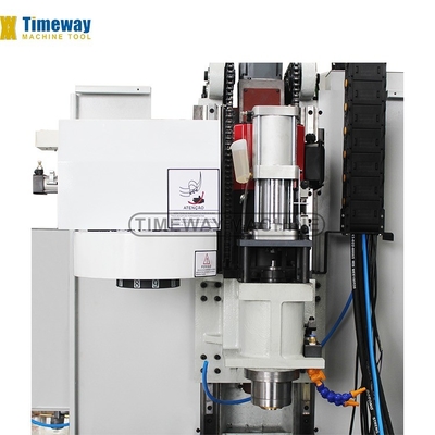 금속 가공을 위한 CNC 프레싱 머신 테이블 크기 1000*550mm 수직 가공 센터