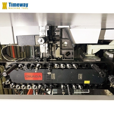 1800mm 테이블 여행 CNC 프레싱 머신 15/18.5kW 스핀드 모터 전력