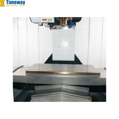 0 6000 r.p.m 스핀드 속도 VMC 1370 금속 밀링을 위한 수직 CNC 가공 센터