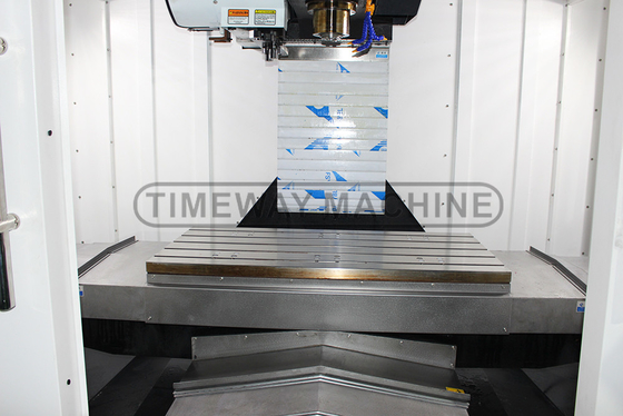 VMC1370 큰 수직 가공 센터 1300mm 테이블 여행과 함께 CNC 프레싱 머신