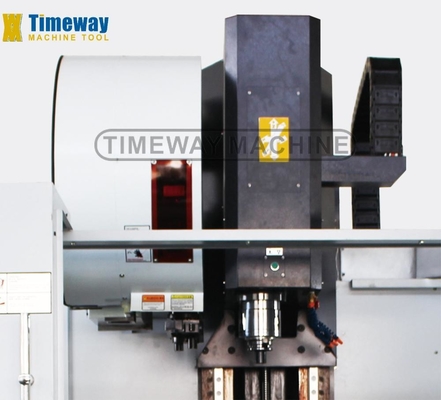 자동 VMC1370L 수직 기계 센터 BT50 ATC 24 도구와 700mm 테이블 여행